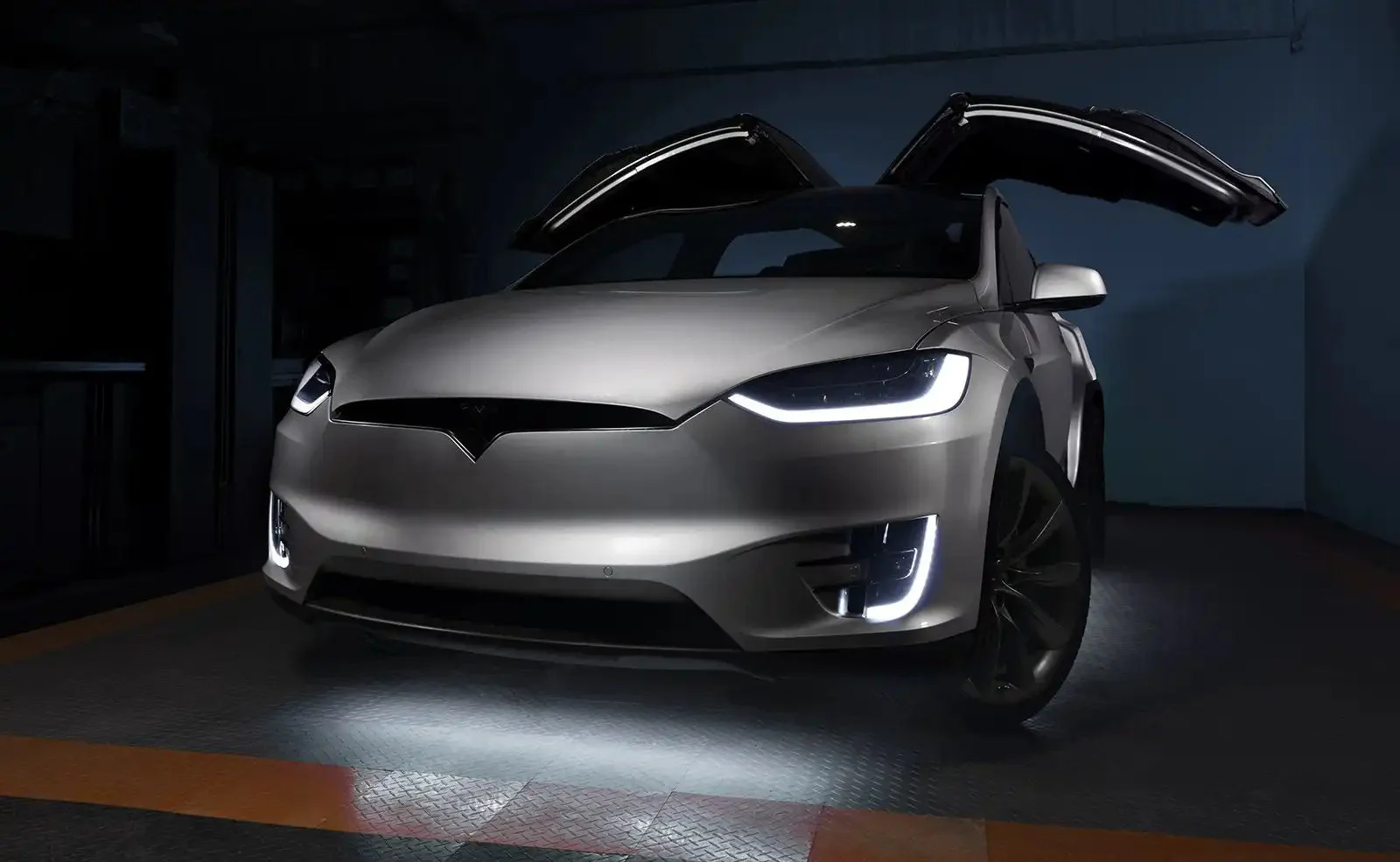ORACLE Lighting 2016-2024 Tesla Model X Dynamic ColorSHIFT Headlight & Fog Light DRL Upgrade Kit - COMBO - Image 16