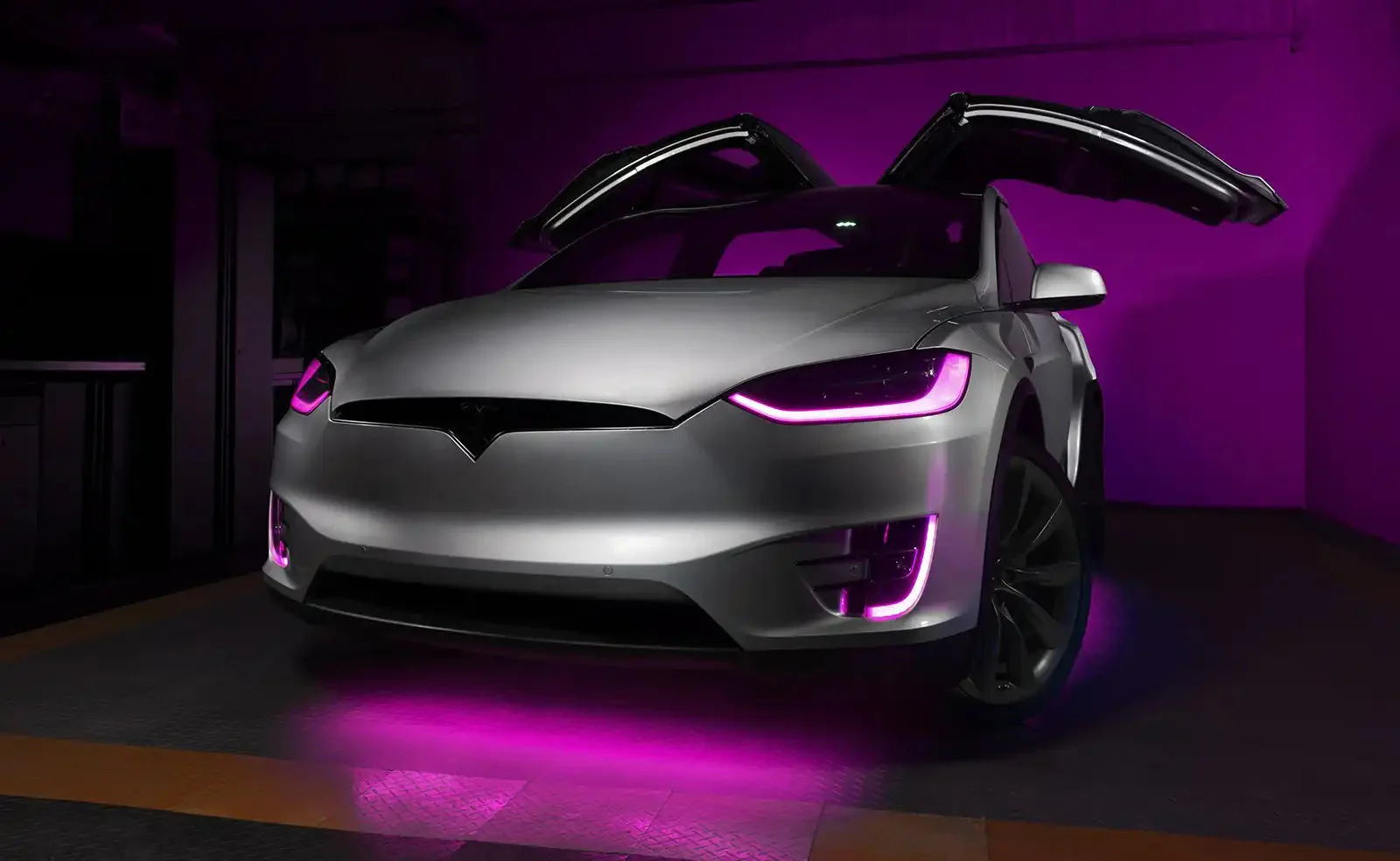 ORACLE Lighting 2016-2024 Tesla Model X Dynamic ColorSHIFT Headlight & Fog Light DRL Upgrade Kit - COMBO - Image 23