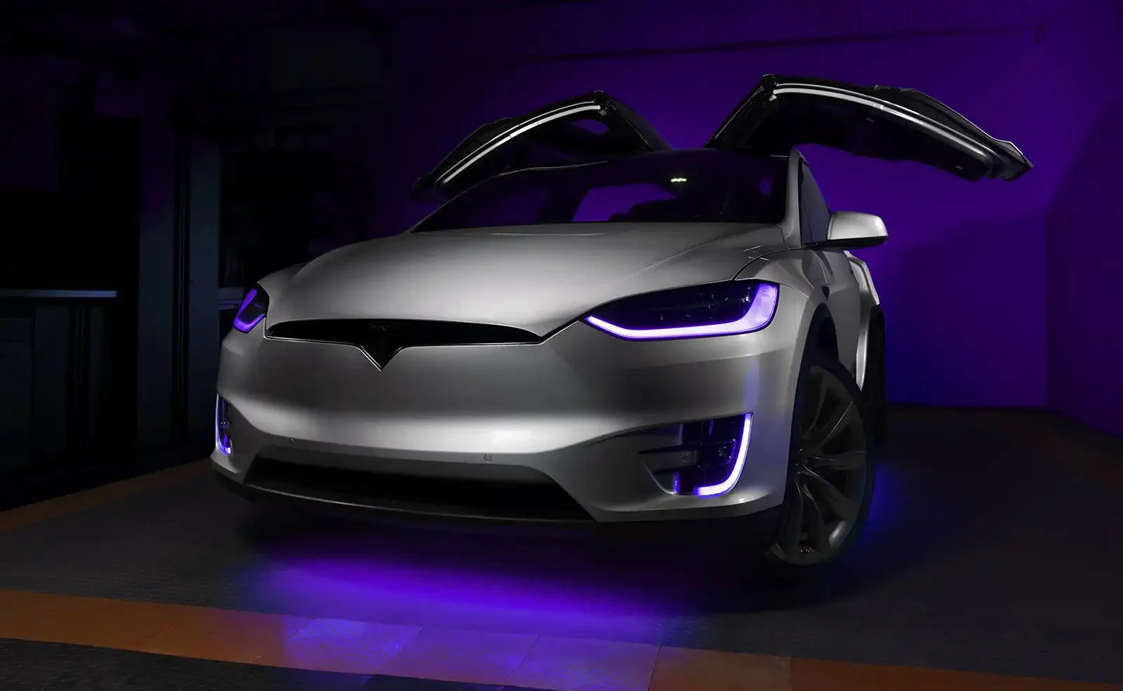 ORACLE Lighting 2016-2024 Tesla Model X Dynamic ColorSHIFT Headlight & Fog Light DRL Upgrade Kit - COMBO - Image 44