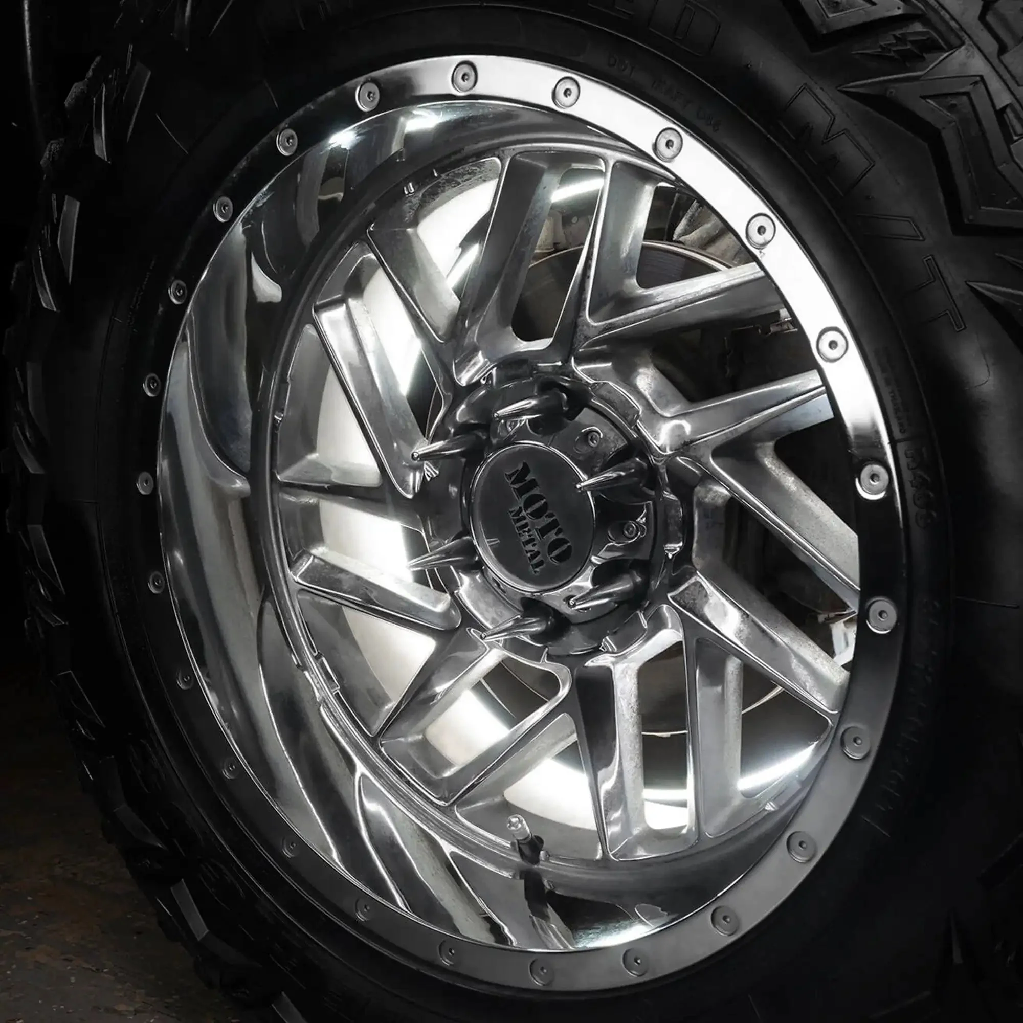 ORACLE Lighting LED Illuminated Wheel Rings - 16.5" PLASMA™ - Image 12