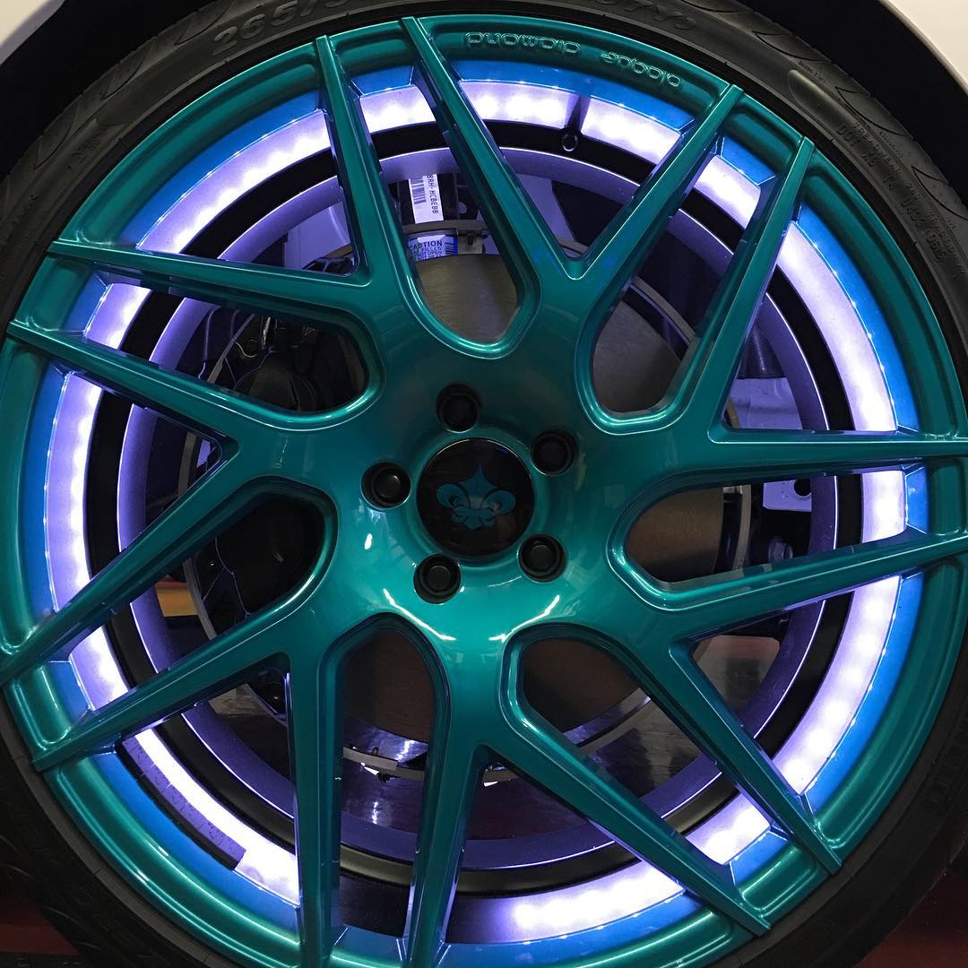 ORACLE Lighting LED Illuminated Wheel Rings - Single / Double Row LED - Image 30