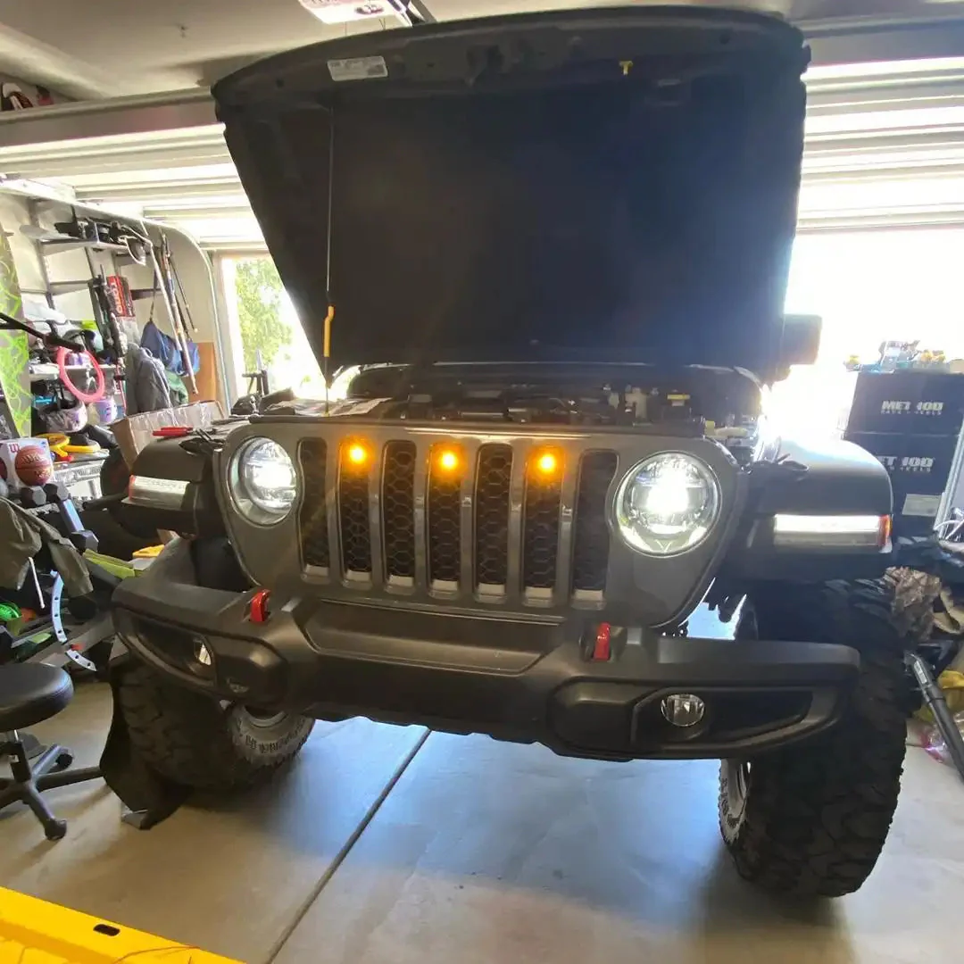 ORACLE Lighting Pre-Runner Style LED Grill Light Kit for Jeep Gladiator JT - Image 17