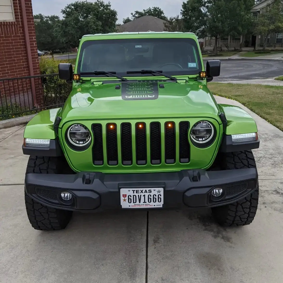 ORACLE Lighting Pre-Runner Style LED Grill Light Kit for Jeep Gladiator JT - Image 20