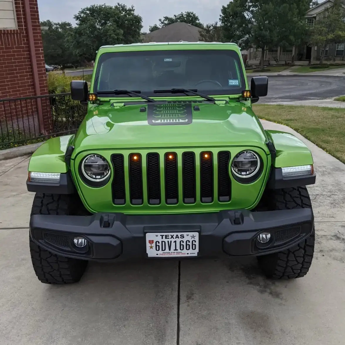ORACLE Pre-Runner LED Grill Light Kit for Jeep Wrangler JL (2018-2023) - Image 4