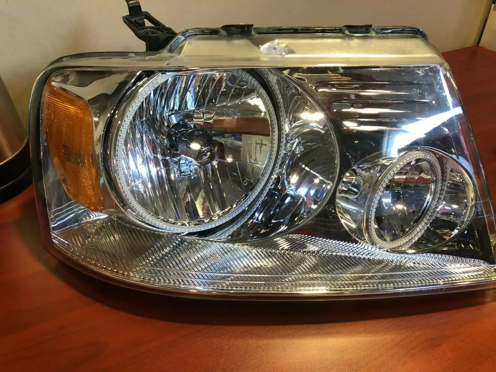 USED 2005-2008 FORD F-150 PRE-ASSEMBLED HEADLIGHTS- CHROME - AMBER 7043-005 - CLEARANCE - Image 2